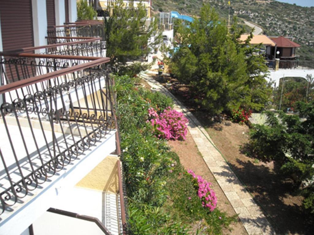 Blue Beach Hotel Agios Nikolaos  Exterior photo