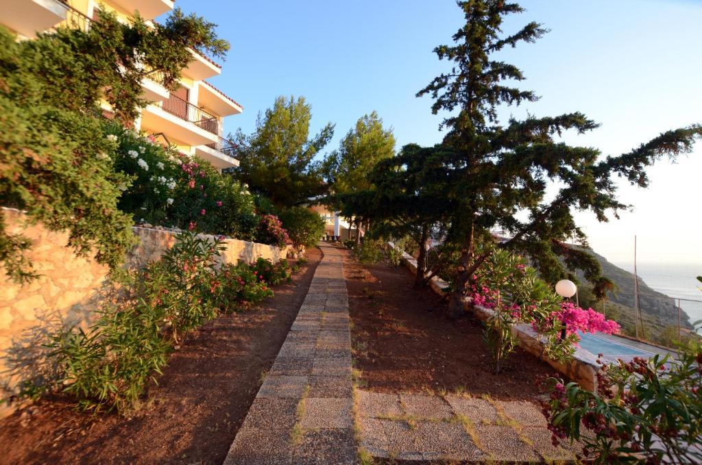 Blue Beach Agios Nikolaos  Exterior photo